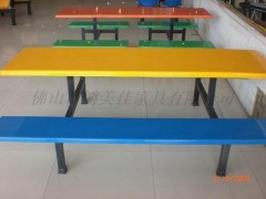 学校餐厅热销玻璃钢餐桌椅，广东鸿美佳长期批发供应
