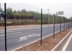 荷兰网波浪形护栏网果园围网养鸡网高速公路围栏网市政园林防护网图1
