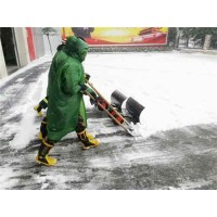 道路积雪分分钟搞定  你还没见过轮式推雪铲工作现场
