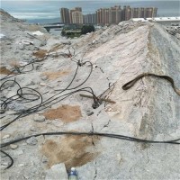 岩石矿免爆破静态开采设备