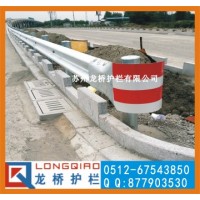 泰安高速公路防撞护栏 泰安乡村乡镇波形梁钢防撞栏 龙桥