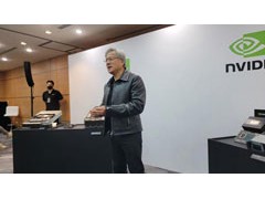 英伟达首席执行官黄仁勋：英特尔工艺令人满意,对与英特尔