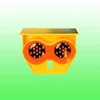护栏视线引导警示灯 同步太阳能警示灯图片
